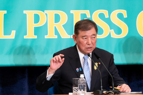 2025-07-03T141438Z_1_LYNXMPEL620RC_RTROPTP_4_JAPAN-ELECTION
