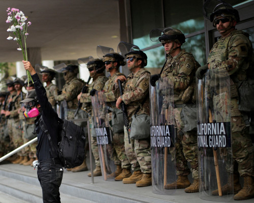 2025-07-15T214731Z_1_LYNXMPEL6E0ZL_RTROPTP_4_USA-MIGRATION-PROTEST-LOSANGELES-COURT