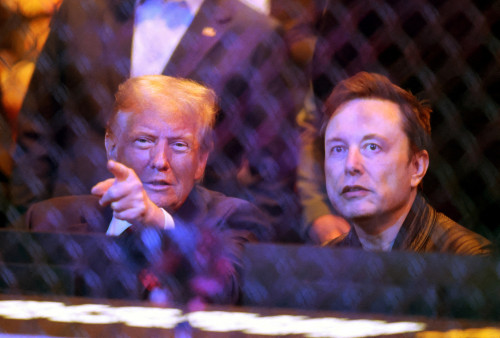 2025-08-05T165652Z_2_LYNXMPEL740WK_RTROPTP_4_USA-TRUMP-MUSK-1