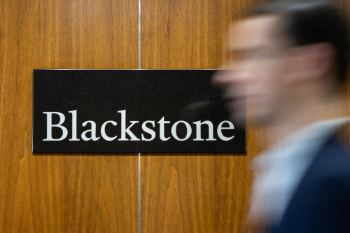 2025-08-06T145440Z_2_LYNXMPEL750S7_RTROPTP_4_BLACKSTONE-HEDGE-FUNDS-1