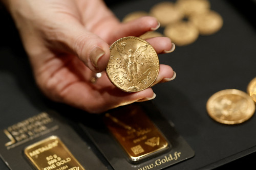 2026-04-06T162606Z_1_LYNXMPEM350OG_RTROPTP_4_GLOBAL-PRECIOUS-GOLD-FRANCE