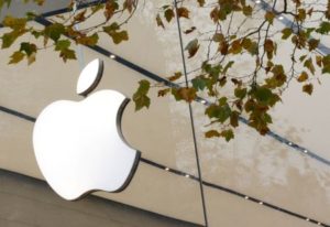 FILE PHOTO: The Apple Inc logo is seen at the