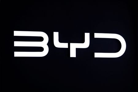 tagreuters.com2024binary_LYNXMPEK000DO-VIEWIMAGE